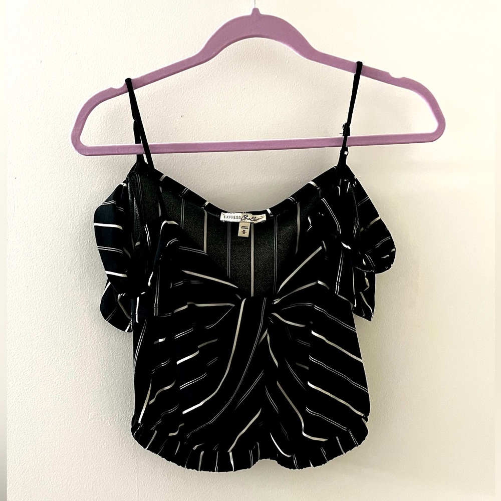 Express knot stripped crop top